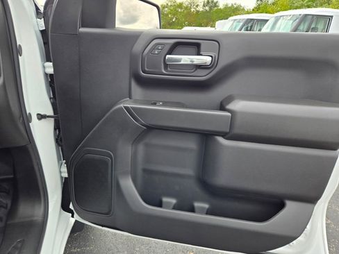 New 2026 Chevrolet Silverado 1500 W/T w/ WT Value Package image 6
