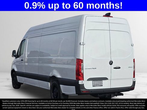 Used 2025 Mercedes-Benz Sprinter 2500 image 4