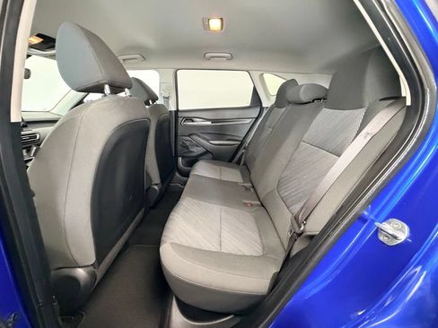 Used 2023 Kia Seltos LX AWD/4WD image 5