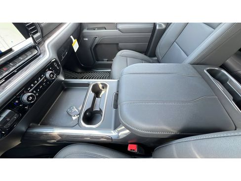 New 2026 Chevrolet Silverado 3500 LTZ w/ LTZ Plus Package AWD/4WD image 20
