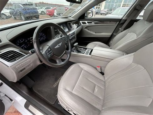 Used 2018 Genesis G80 3.8 image 12