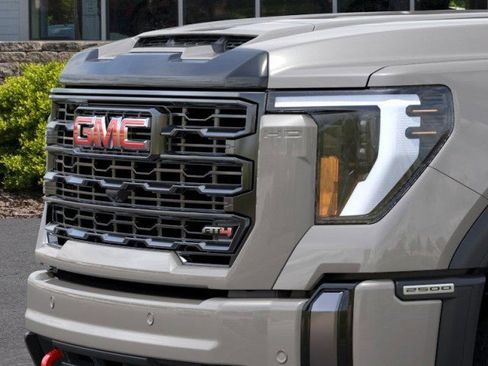 New 2026 GMC Sierra 2500 AT4 w/ AT4 Premium Plus Package AWD/4WD image 13