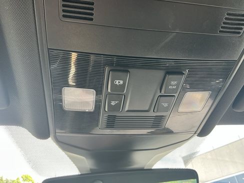 Certified 2024 Volkswagen Jetta Sport FWD image 25