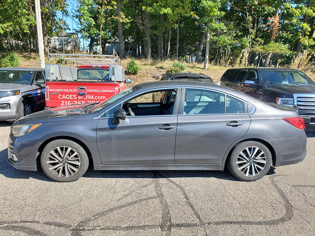 Used 2018 Subaru Legacy 2.5i Premium AWD/4WD image 3