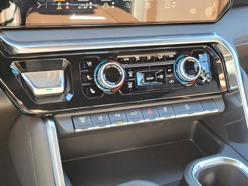 New 2026 GMC Sierra 3500 Denali image 27