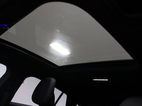 Used 2024 Mercedes-Benz GLC 300 4MATIC image 51