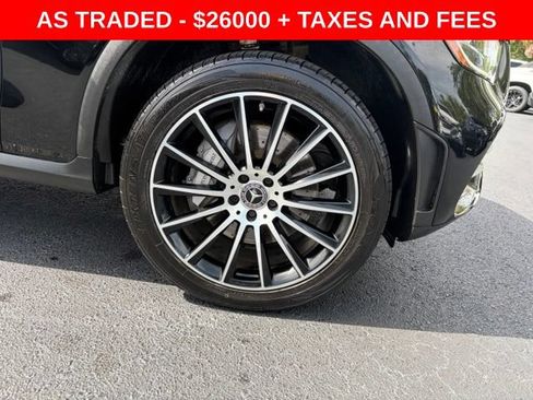 Used 2022 Mercedes-Benz GLC 300 image 8