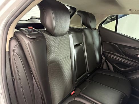 Used 2019 Buick Encore Preferred FWD image 24