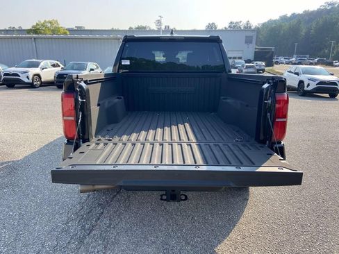 Used 2024 Toyota Tacoma SR5 AWD/4WD image 8