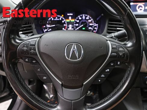 Used 2019 Acura ILX FWD image 10
