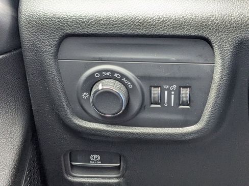 New 2026 Jeep Grand Cherokee Altitude AWD/4WD image 22