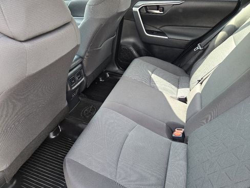 Used 2025 Toyota RAV4 XLE w/ Convenience Package image 30
