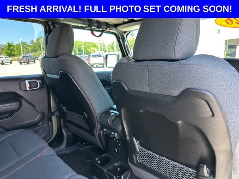 Used 2026 Jeep Wrangler Unlimited Rubicon w/ Xtreme 35 Tire Package AWD/4WD image 32