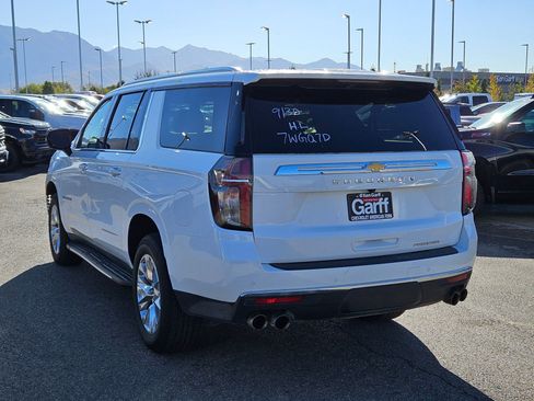 Used 2024 Chevrolet Suburban Premier image 5
