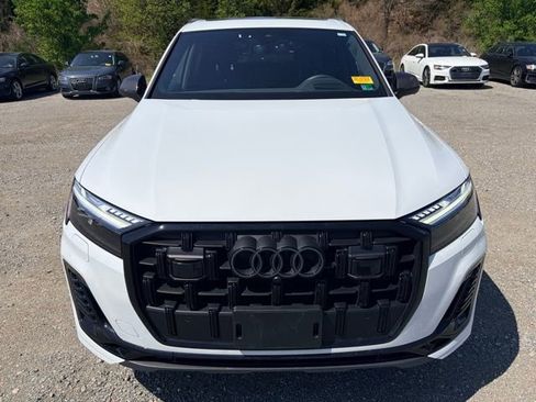 Used 2025 Audi Q7 3.0T Prestige w/ Prestige Package AWD/4WD image 2