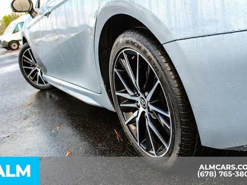 Used 2023 Toyota Camry SE image 15