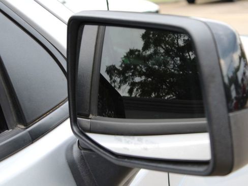 Used 2020 Chevrolet Silverado 1500 RST image 14