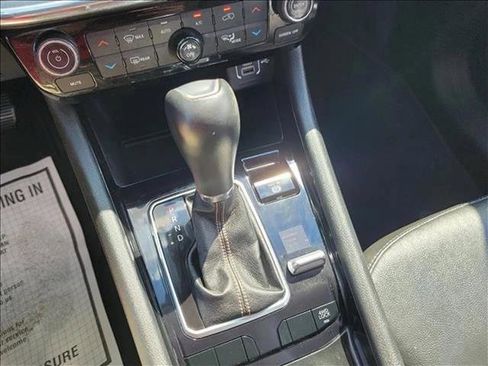 Used 2022 Jeep Compass Limited image 22