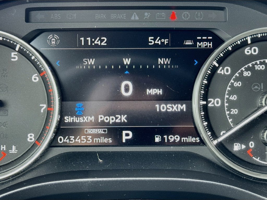 Used 2023 Mitsubishi Outlander SE AWD/4WD image 10