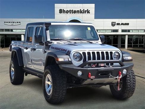 Used 2023 Jeep Gladiator Rubicon w/ Trailer Tow Package image 1