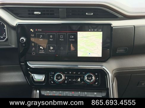 Used 2024 GMC Sierra 1500 Denali w/ Technology Package AWD/4WD image 24