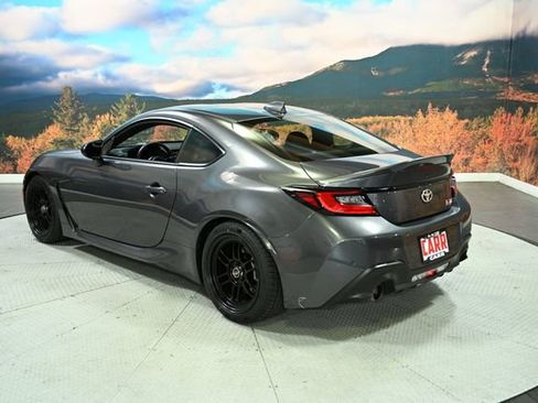 Used 2022 Toyota GR86 Premium image 6
