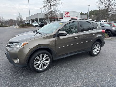 Used 2013 Toyota RAV4 Limited image 2