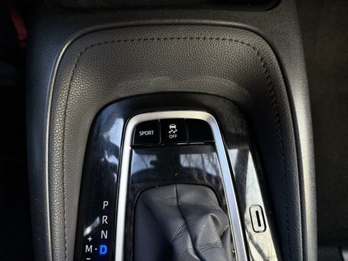 Used 2020 Toyota Corolla SE image 20