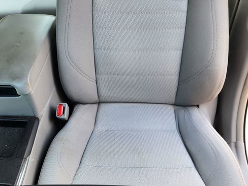 Used 2015 Toyota Camry LE FWD image 14