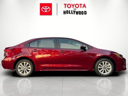 New 2026 Toyota Corolla LE image 3