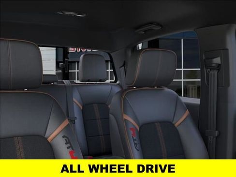 New 2026 GMC Canyon AT4 image 24