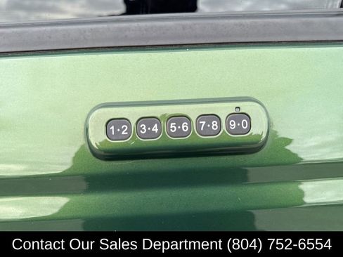 Used 2022 Ford Bronco Badlands image 20