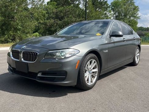 Used 2014 BMW 528i xDrive Sedan AWD/4WD image 1