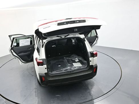 New 2026 Subaru Outback Touring XT image 30