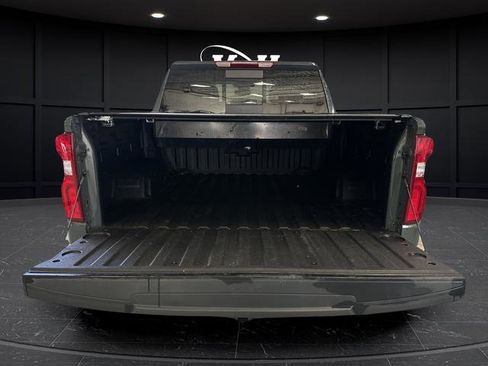 Used 2025 Chevrolet Silverado 1500 LT Trail Boss w/ LT Trail Boss Premium Package AWD/4WD image 14