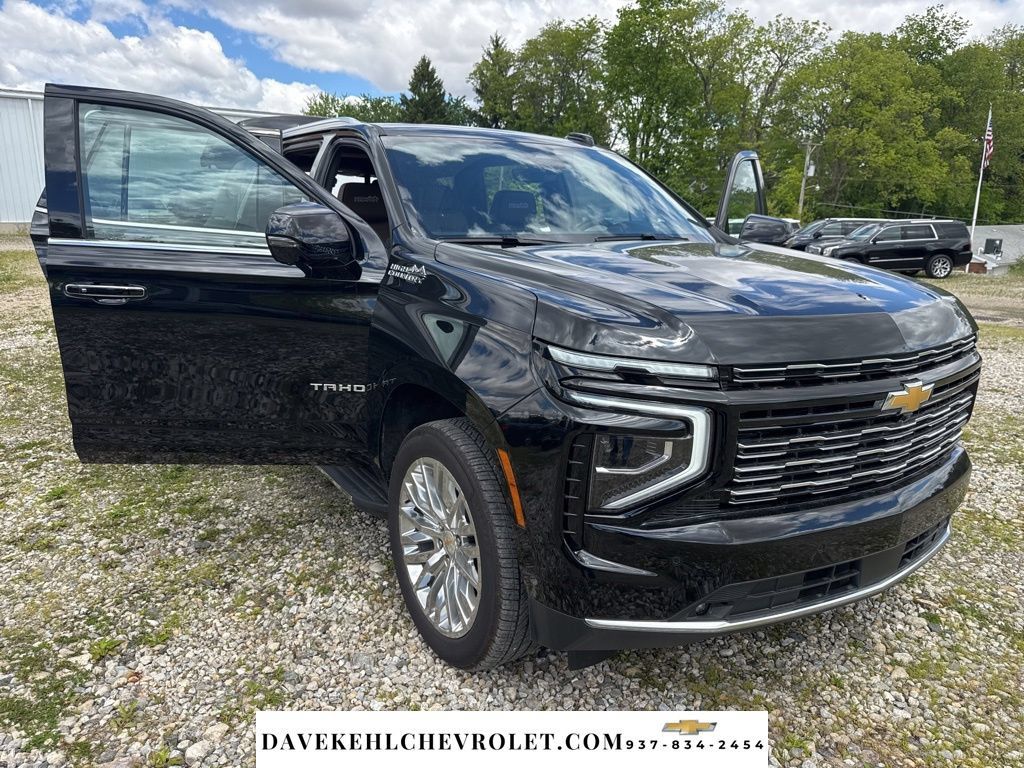 Used 2025 Chevrolet Tahoe High Country w/ Sun And Tow Package AWD/4WD image 39