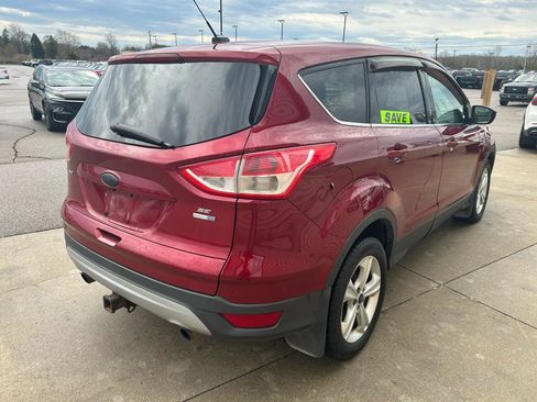 Used 2014 Ford Escape SE image 5