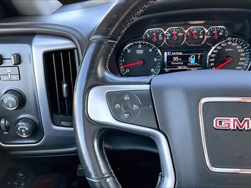 Used 2018 GMC Sierra 1500 SLT w/ Texas SLT Premium Package AWD/4WD image 17