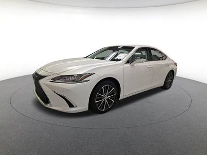 Certified 2023 Lexus ES 300h w/ Premium Package