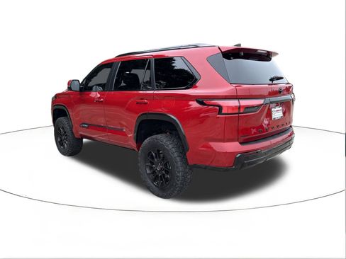 Used 2025 Toyota Sequoia Platinum image 5