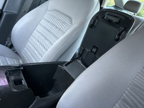 Used 2016 Ford Fusion S w/ Equipment Group 101A image 33