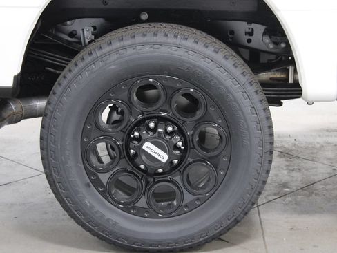 New 2026 Ford F250 Lariat w/ Black Appearance Package AWD/4WD image 15
