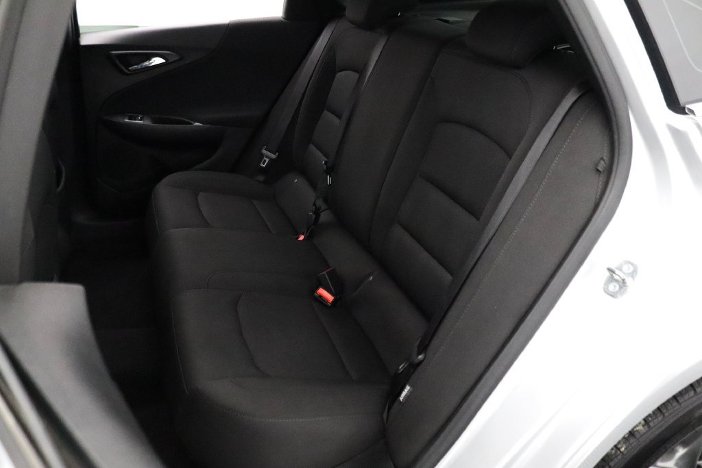 Used 2019 Chevrolet Malibu RS FWD image 13