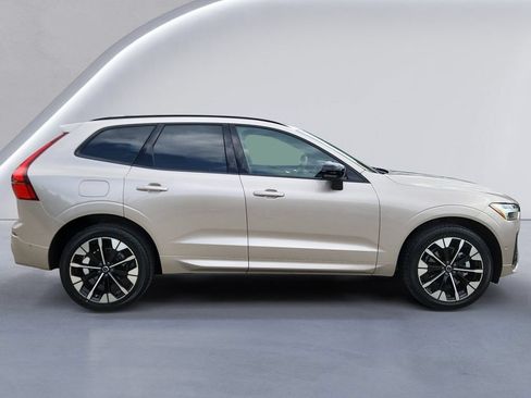New 2026 Volvo XC60 B5 Plus w/ Protection Package Premier AWD/4WD image 3