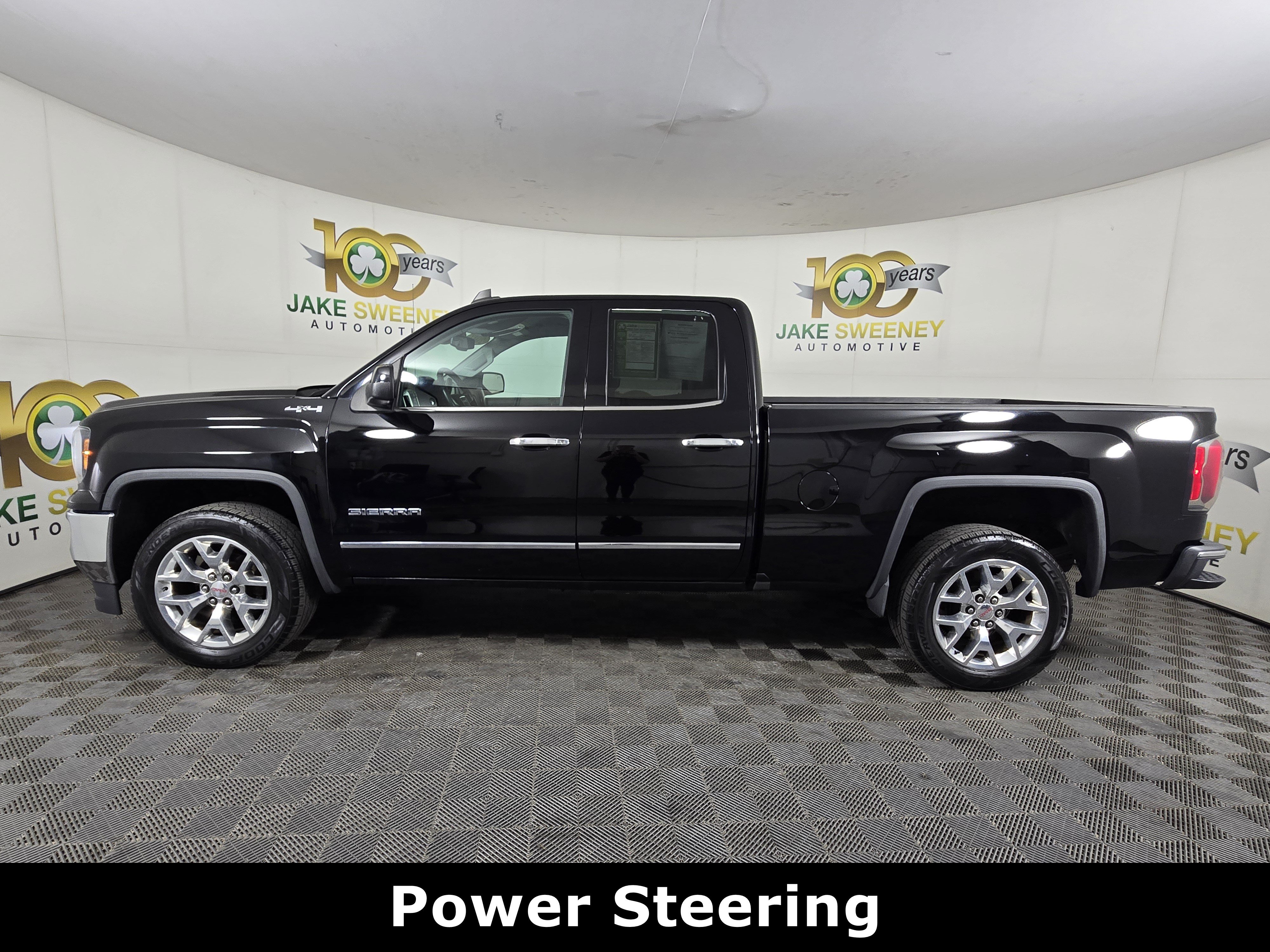 Used 2017 GMC Sierra 1500 SLT w/ SLT Premium Package AWD/4WD image 6