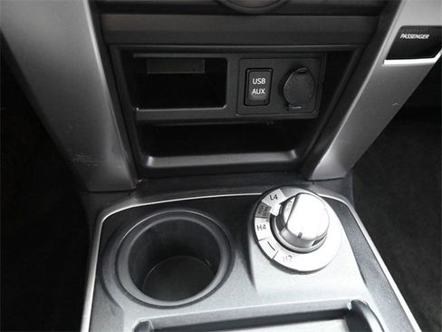 Used 2016 Toyota 4Runner SR5 image 32