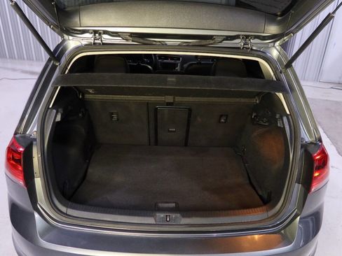 Used 2015 Volkswagen Golf TDI S FWD image 26