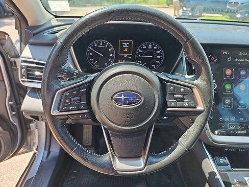 Used 2023 Subaru Outback Onyx Edition AWD/4WD image 17