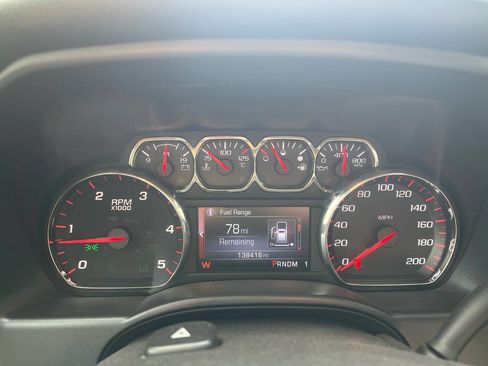 Used 2015 GMC Sierra 2500 SLT AWD/4WD image 14