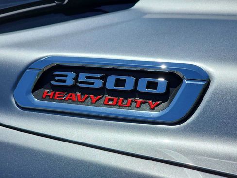 Used 2024 RAM 3500 Laramie AWD/4WD image 11